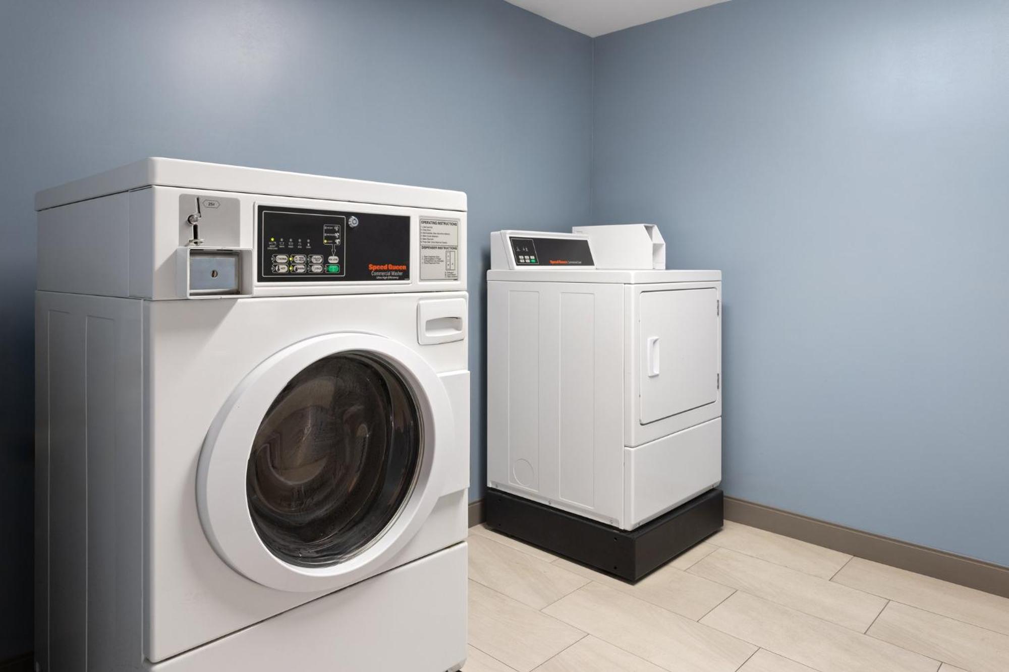 Holiday Inn Express Harrisburg I-81 - Hershey By Ihg Manadahill Luaran gambar